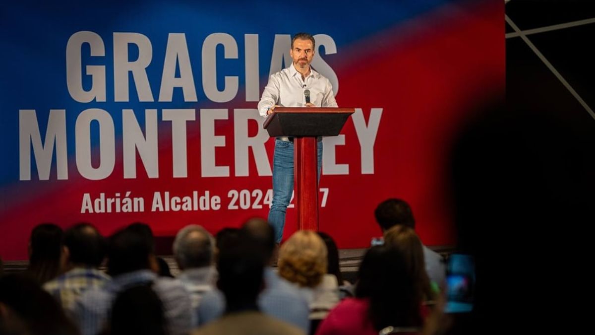 ADRIÁN DE LA GARZA MONTERREY