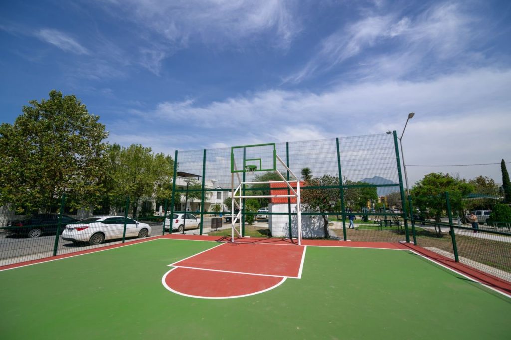 Canchas En Parque Col Cumbres San Agustín | Tu Colonia Nuevo León Entregan-rehabilitación-del-parque-en-cumbres-san-agustín