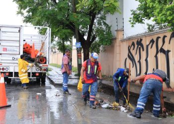 limpieza-pluvial-y-recolección-de-residuos-en-monterrey
