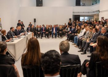 renombran-calzada-san-pedro-como-calzada-mauricio-fernandez-