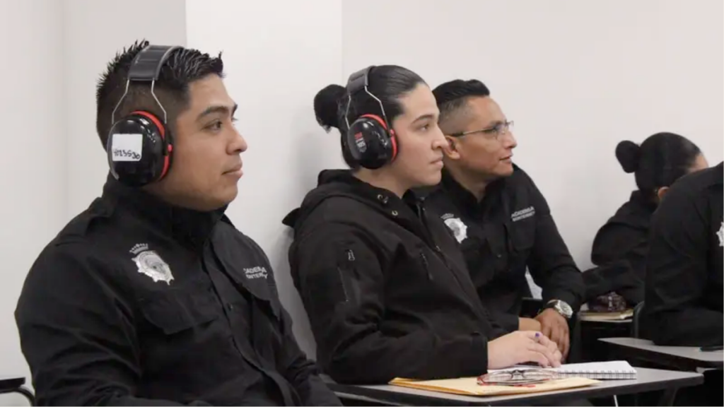 Taller-de-lsm | Tu Colonia Nuevo León Taller De Lsm, Dif Monterrey, Inclusión Social, Discapacidad Auditiva, Capacitación