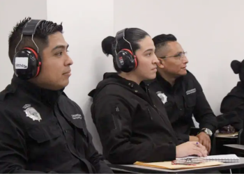 Taller de LSM, DIF Monterrey, inclusión social, discapacidad auditiva, capacitación