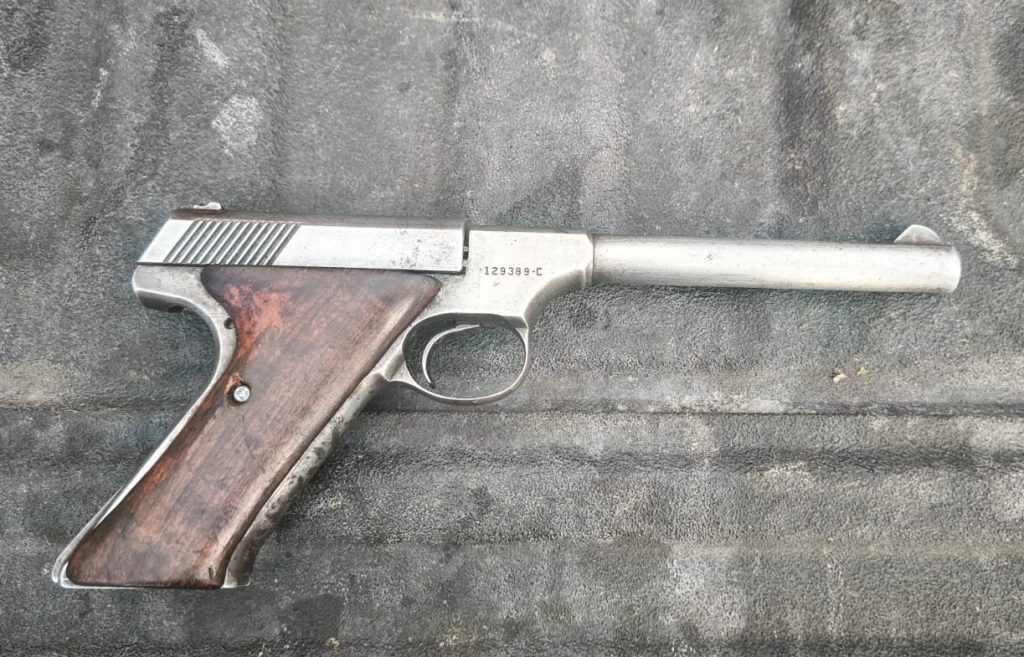 Hombre-armado-es-detenido-en-un-operativo-de-vigilancia-en-monterrey-mejorando-la-seguridad-urbana