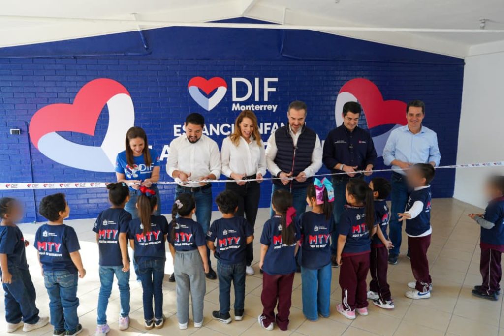 | Tu Colonia Nuevo León Marcelo Responde a Críticas De Colosio Con Programas Sociales Como Espacios Diferentes.