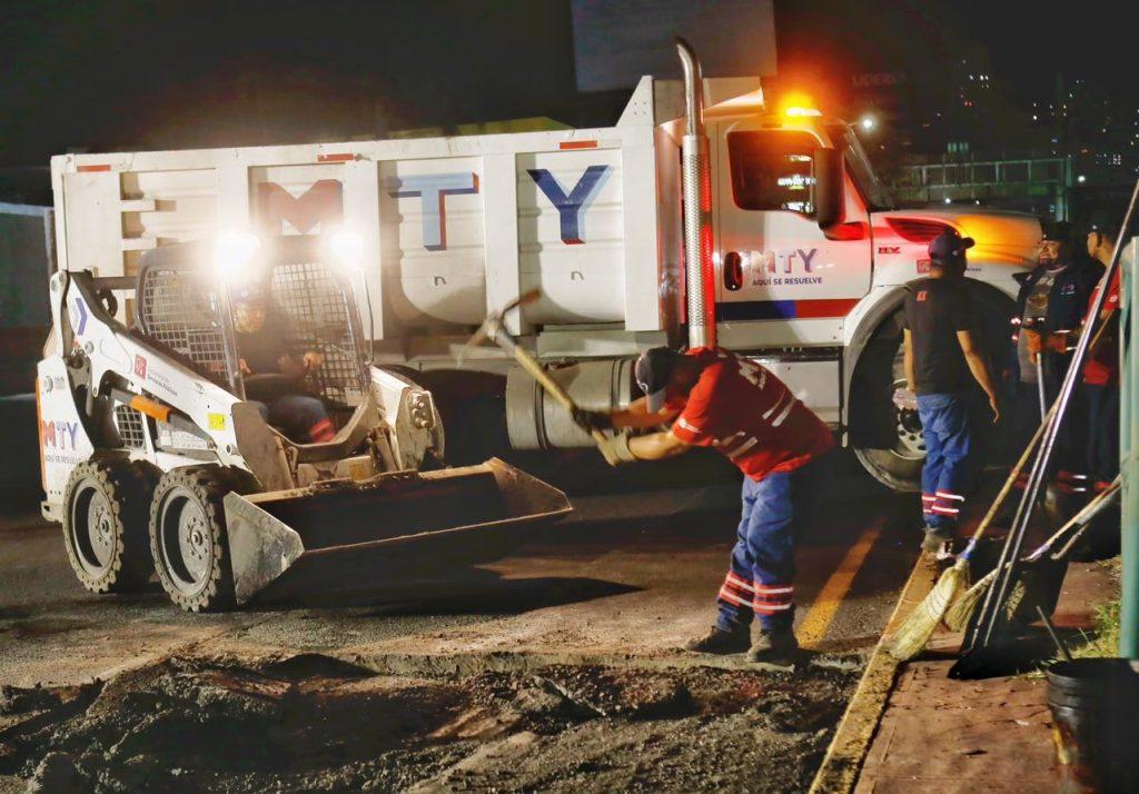 Rangel_friasjpg | Tu Colonia Nuevo León Marcelo-segovia-obras-nocturnas-bacheo-nocturno-secretario-administración-servicios-públicos | Tu Colonia Nuevo León