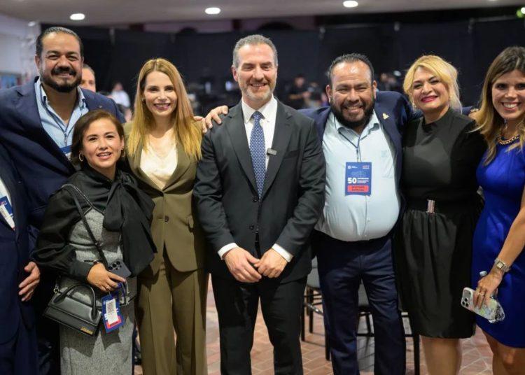 El Pan Cobija a Adrián De La Garza | Tu Colonia Nuevo León