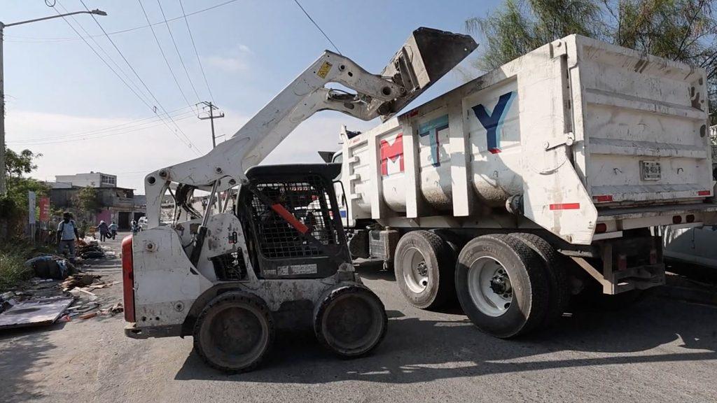 30-toneladas-de-basura-en-tierra-y-libertad | Tu Colonia Nuevo León 30 Toneladas De Basura En Tierra Y Libertad | Tu Colonia Nuevo León